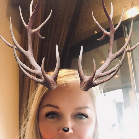 Meet your Posher, Alana - Picture 1 of 2